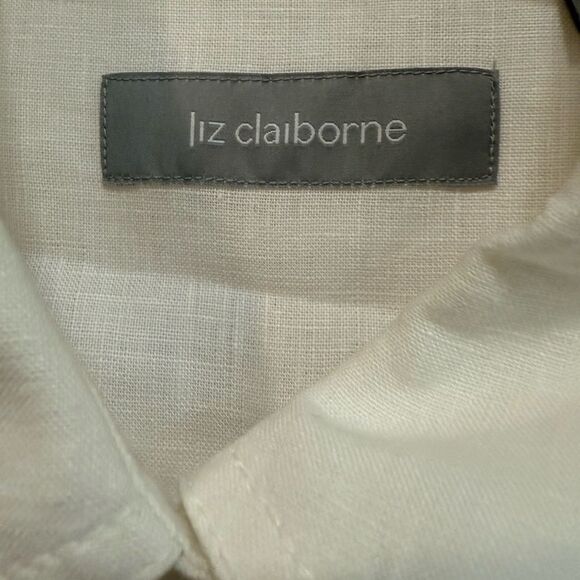 Liz Claiborne size L white button down blouse - Picture 4 of 10